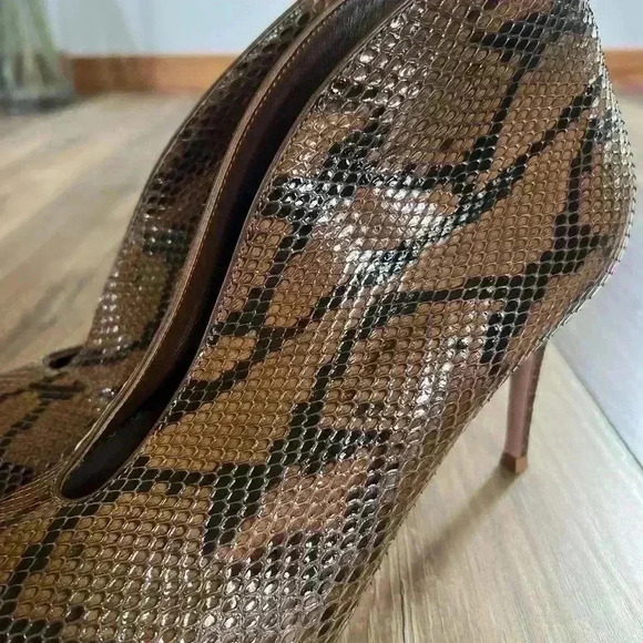 Gianvito Rossi Python Booties NWOT - Picture 2 of 12